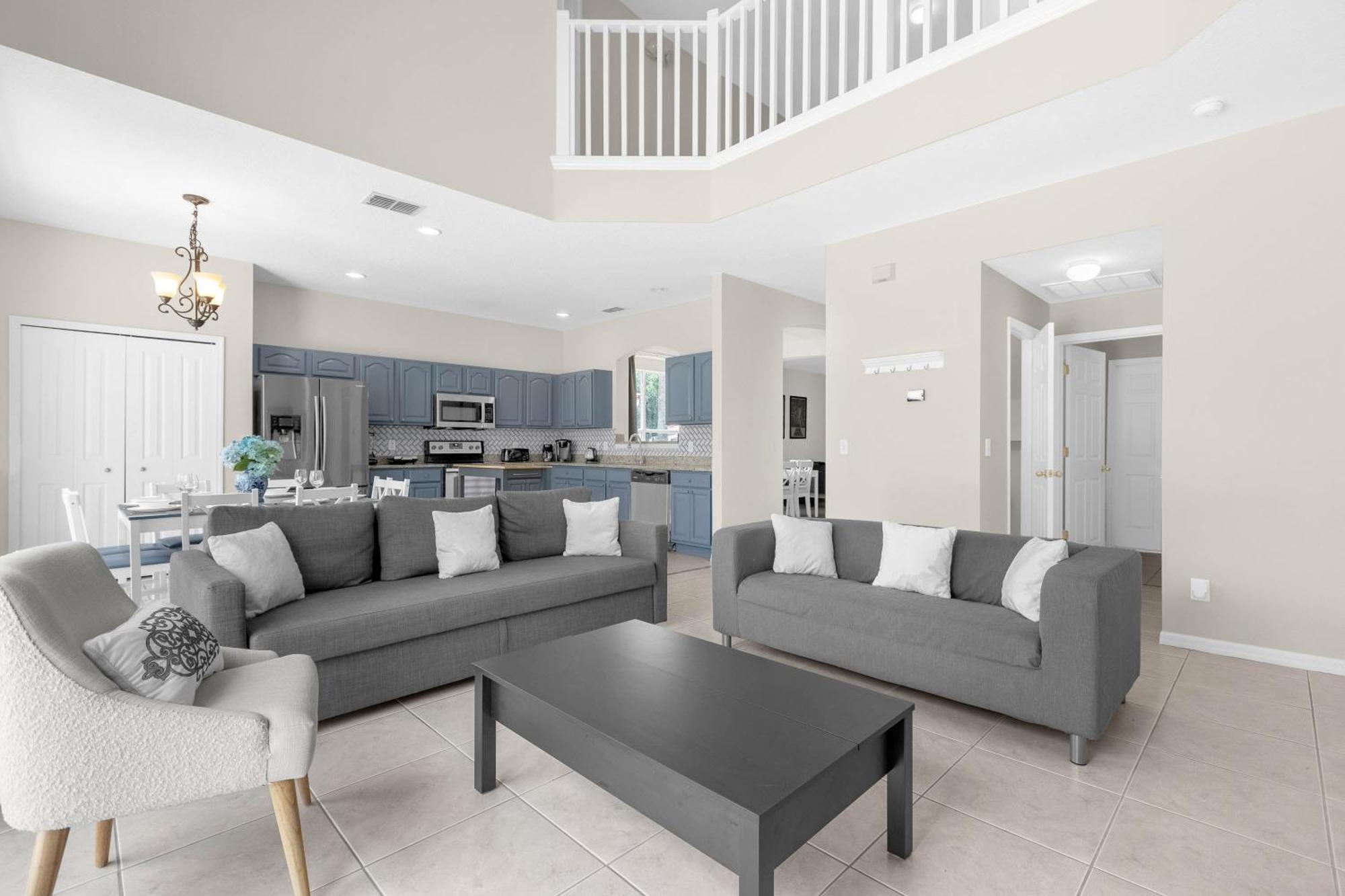 Large Spacious Home W Private Pool & Hot Tub Davenport Buitenkant foto